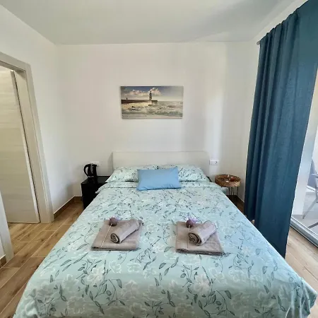 Fantasia Del Mare Apartment&rooms Appartamento