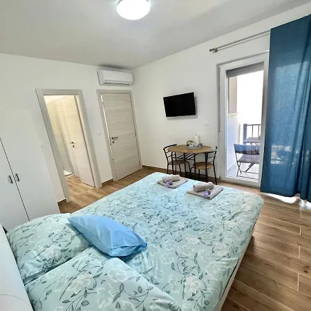 Fantasia Del Mare Apartment&rooms Appartamento *