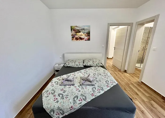 Fantasia Del Mare And Apartament *