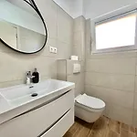 Fantasia Del Mare And Apartment Dramalj