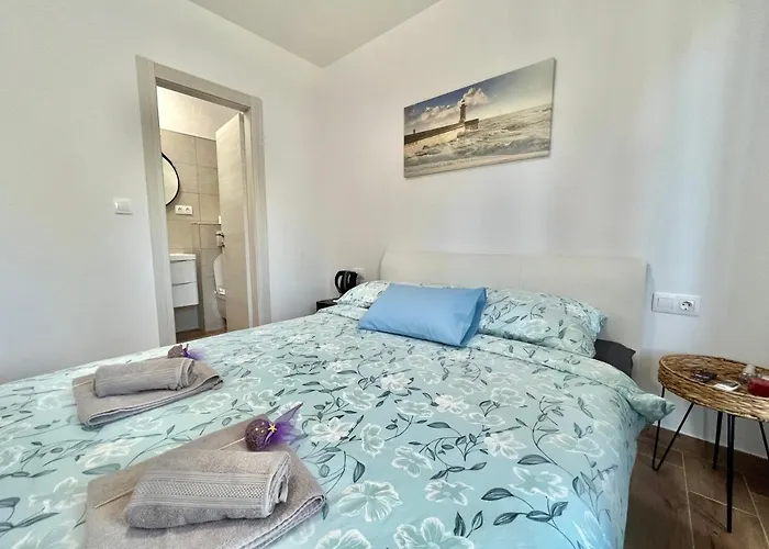 Fantasia Del Mare And Апартаменты Драмаль